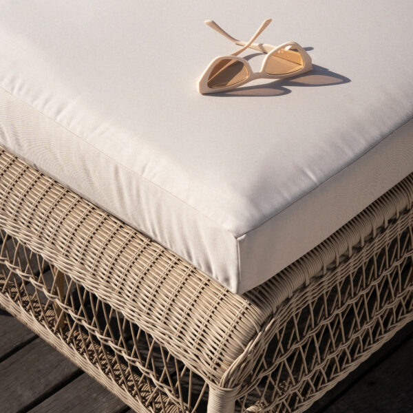 Tiziana Pool Lounger - Image 3