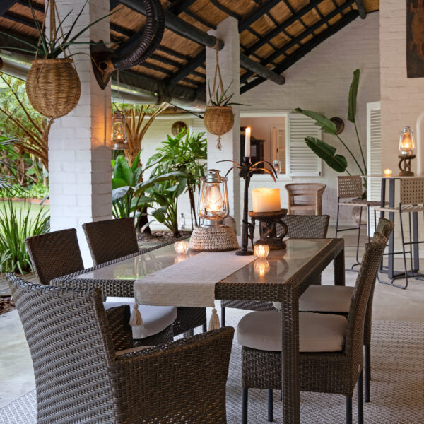 Alma Dining Arm Chair